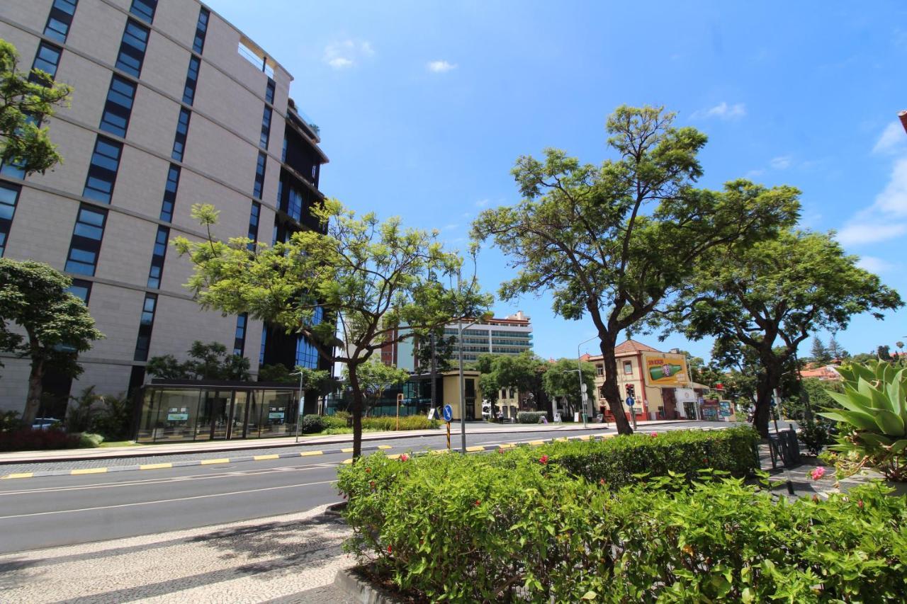 La Classe Apartment Best Location ฟุงชาล ภายนอก รูปภาพ
